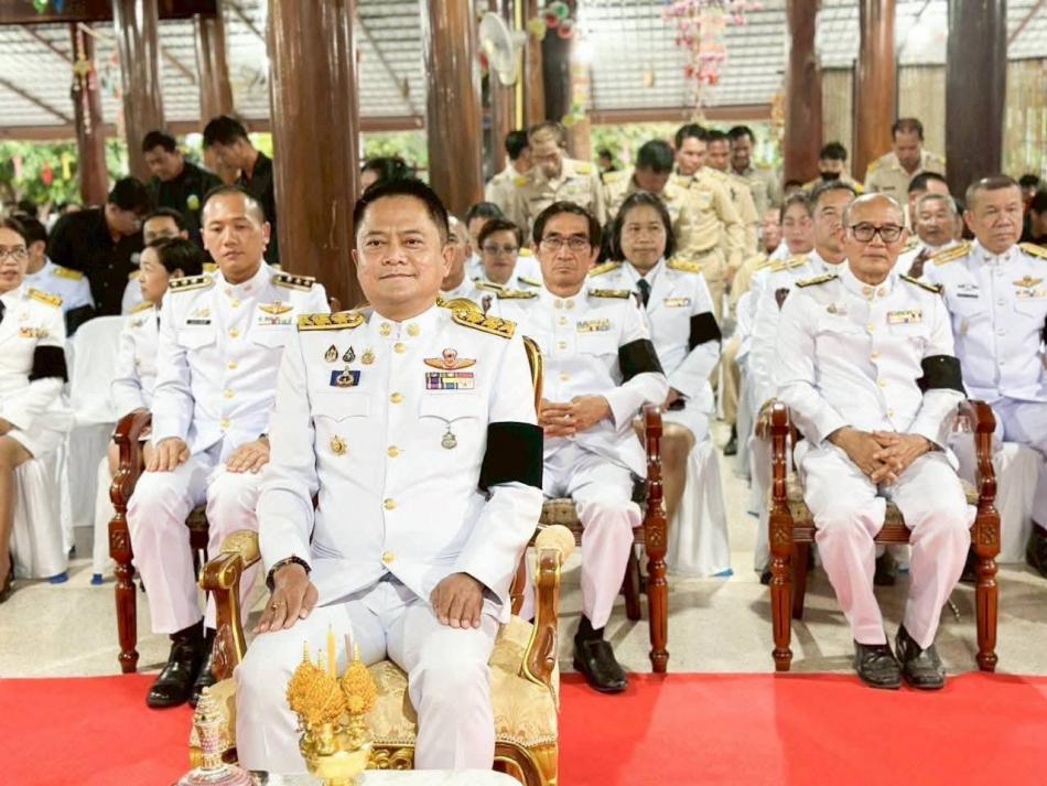 7 พฤศจิกายน 2568 เวลา 16.00 น. นายประมาณ สุนันธรรม นายกองค์การบริหารส่วนตำบลบะฮี คณะผู้บริหารปลัด อบต.บะฮี  หัวหน้าสำนักปลัด พนักงานส่วนตำบล  ร่วมพิธีบำเพ็ญกุศลปัณรสมวาร เพื่ออุทิศถวายเป็นพระราชกุศลสมเด็จพระนางเจ้าสิริกิติ์ พระบรมราชินีนาถ พระบรมราชชนนีพันปีหลวง โดยมีนายยรรยง พรมศร นายอำเภอพรรณานิคม เป็นประธานในพิธี ณ วัดเทพสวัสดิ์ ต.ไร่.อ.พรรณานิคม ????