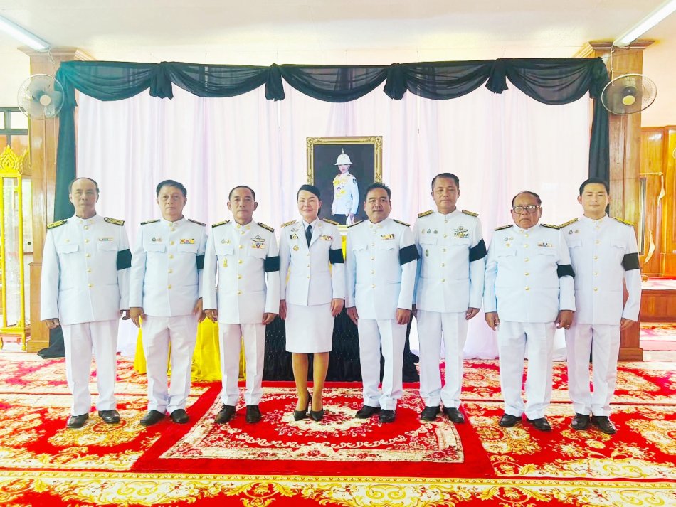 พิธีถวายน้ำสรงพระศพ และลงนามถวายความอาลัย เบื้องหน้าพระรูป สมเด็จพระเจ้าลูกเธอ เจ้าฟ้าพัชรกิติยาภา นเรนทราเทพยวดี กรมหลวงราชสาริณีสิริพัชร มหาวัชรราชธิดา